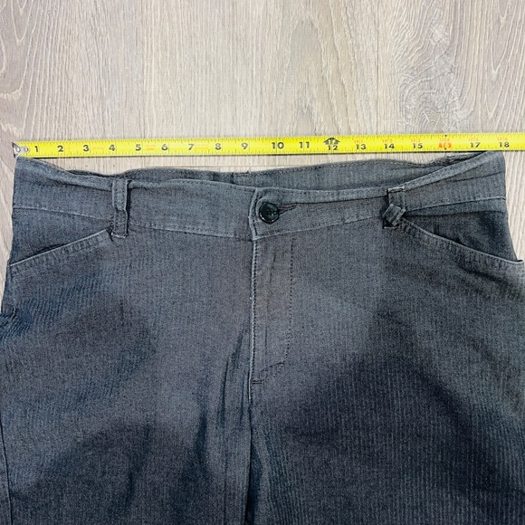 Riders by Lee Women's Gray Herringbone Trousers Pants Size 16 Stretch pinstripes - Picture 2 of 13
